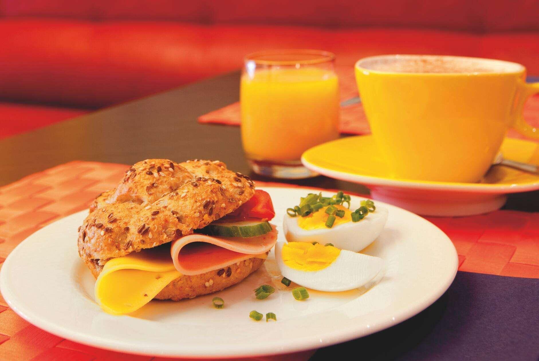 Vienna House Easy By Wyndham Hotel Rostock